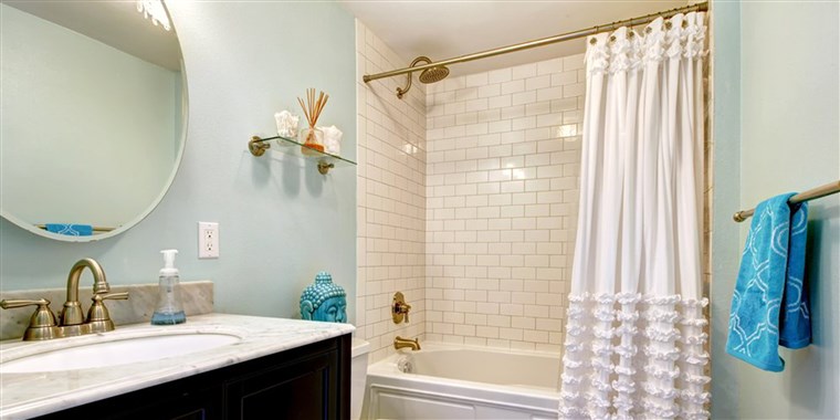 shower curtain clean