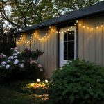 How do solar lights work