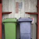 How to keep garbage can from smelling in garage